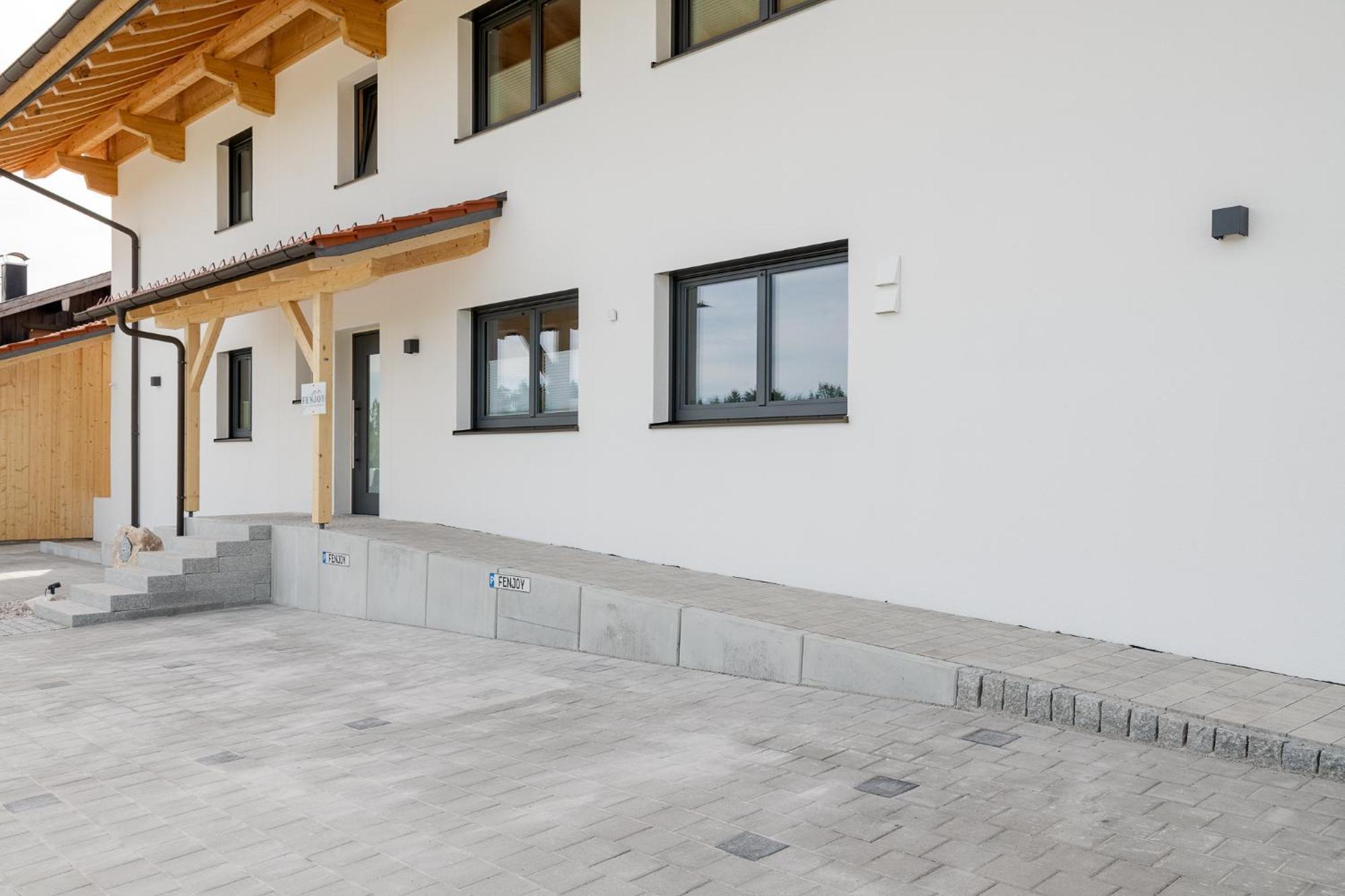 Fenjoy: Ferienapartment In Neubau / Balkon / Bbq Bernau am Chiemsee Zewnętrze zdjęcie