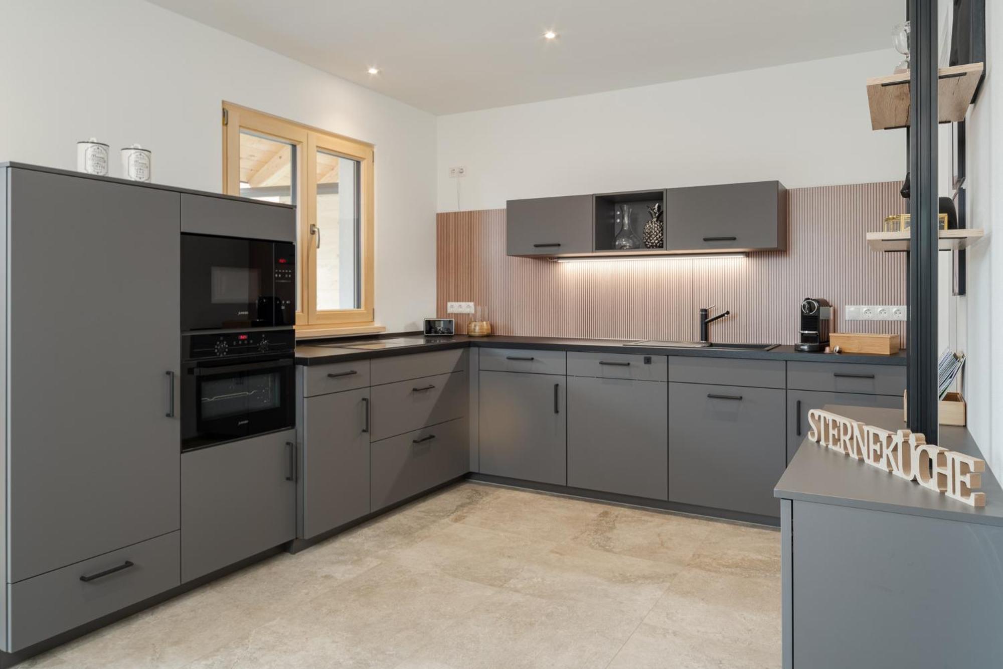 Fenjoy: Ferienapartment In Neubau / Balkon / Bbq Bernau am Chiemsee Zewnętrze zdjęcie